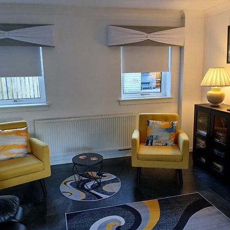 The Cottage - Hot Tub - Nr Glasgow - Self Check-In Coatbridge Zewnętrze zdjęcie