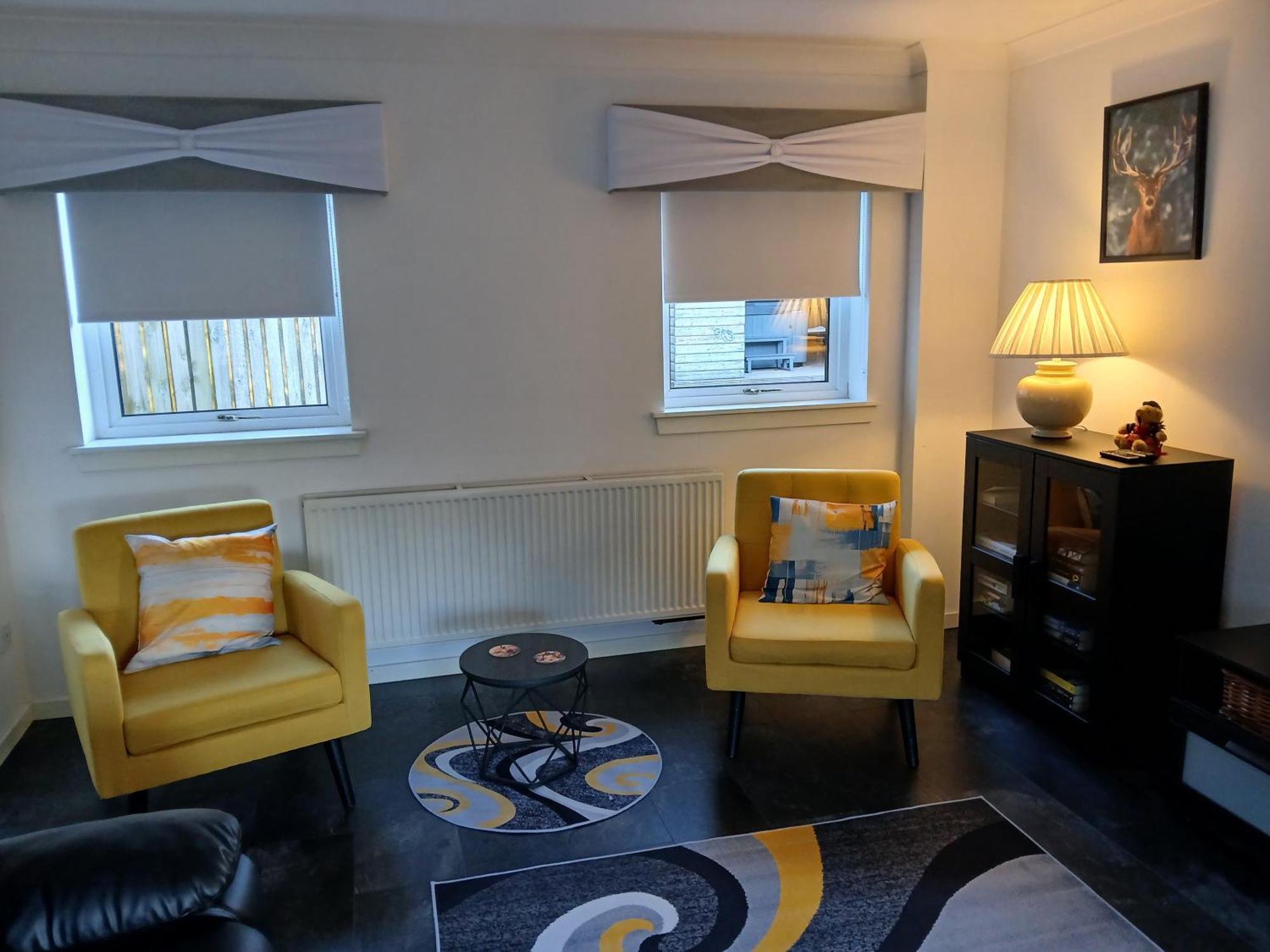 The Cottage - Hot Tub - Nr Glasgow - Self Check-In Coatbridge Zewnętrze zdjęcie